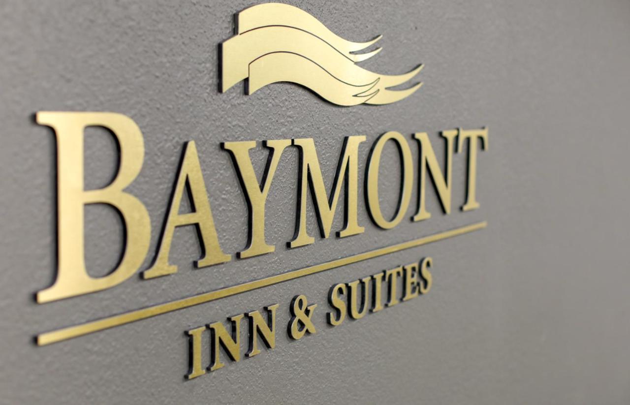 Baymont By Wyndham Ferndale/Royal Oak 호텔 외부 사진